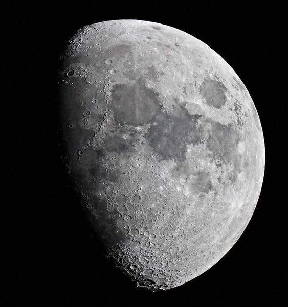 a picture of a gibbous moon